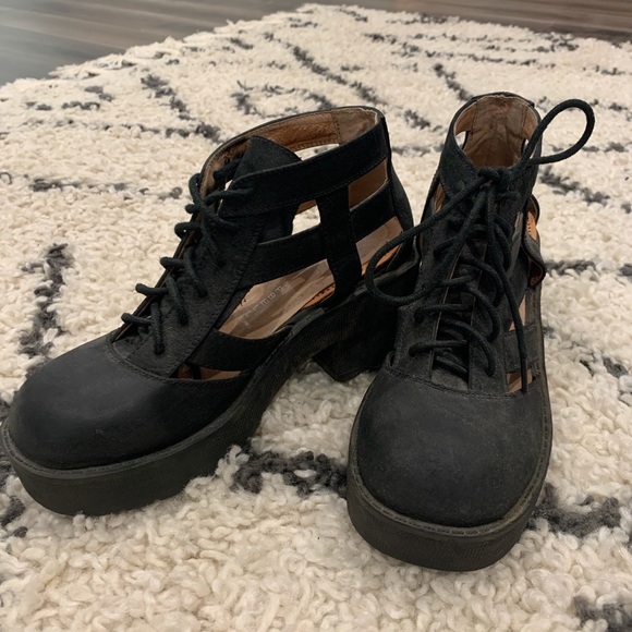 Jeffery Campbell Ankle Boot - Picture 2 of 3